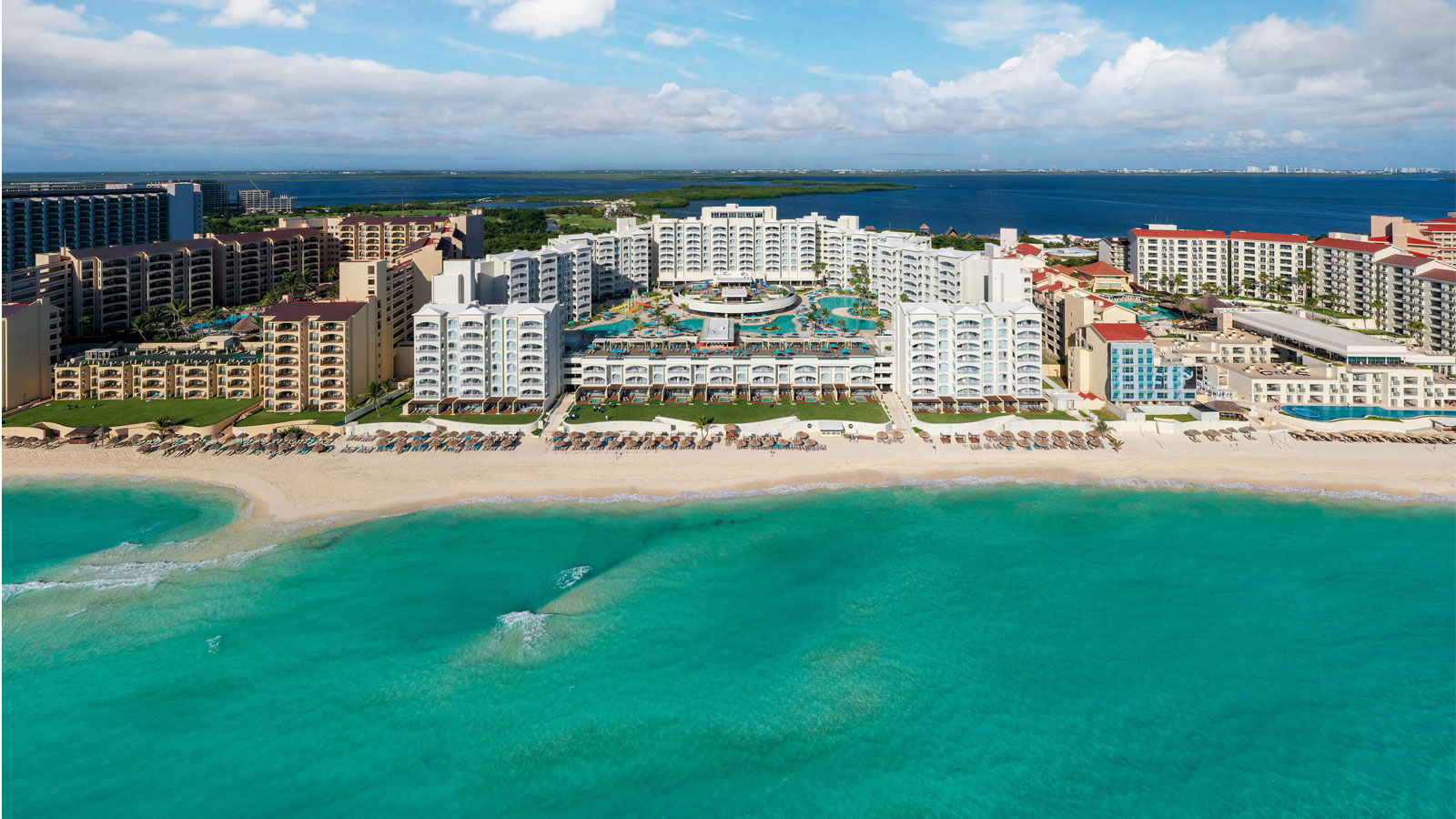 Hilton Cancun Mar Caribe All-Inclusive Resort - Aerial